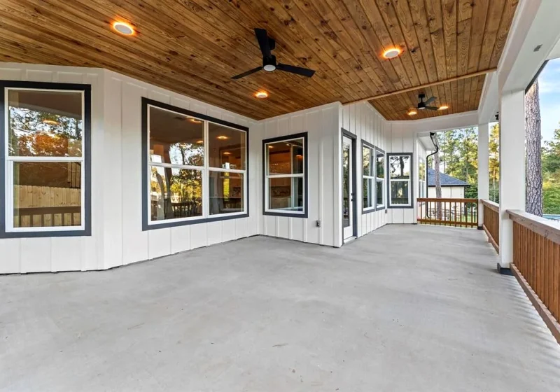 40714 Rolling Forest Dr, Magnolia TX — back porch