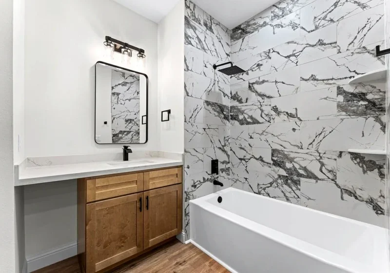 40714 Rolling Forest Dr, Magnolia TX — bathroom