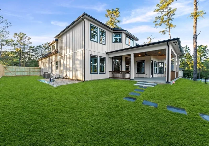 40714 Rolling Forest Dr, Magnolia TX — exterior rear